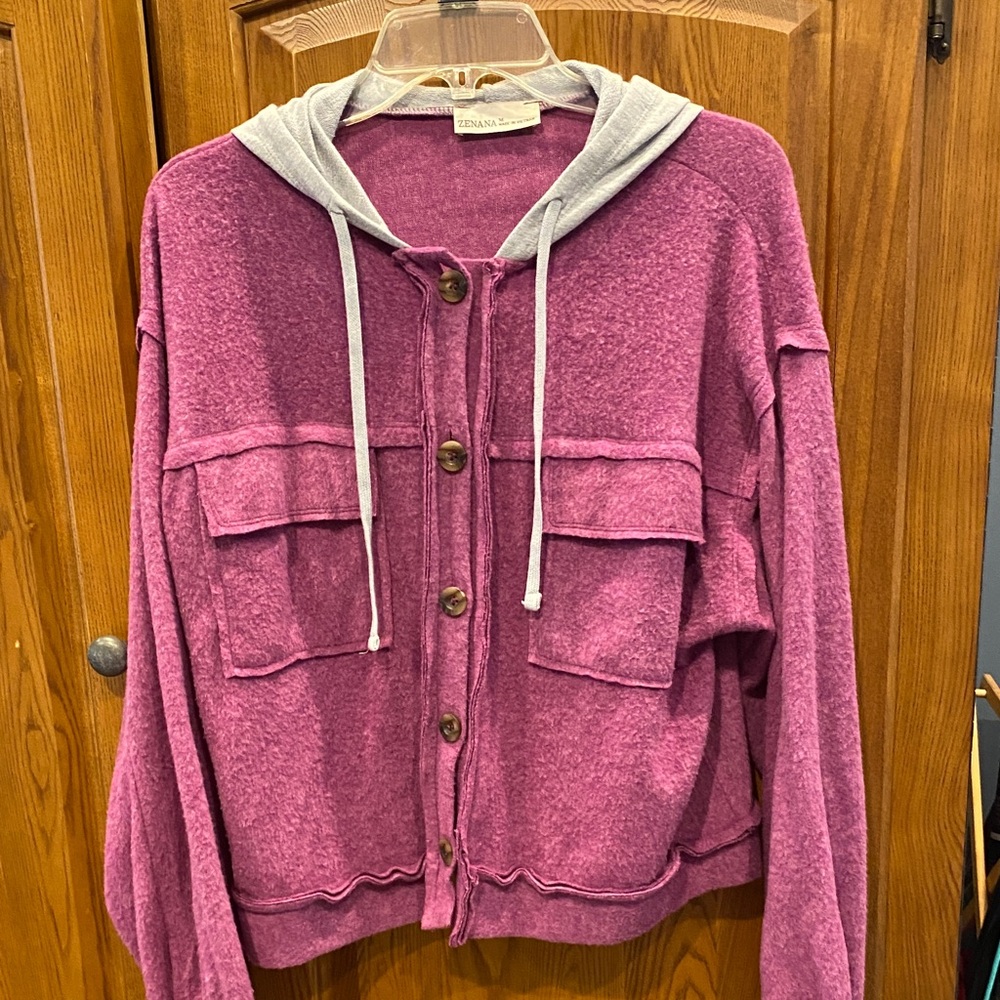 Zenana Outfitters Plum button down shacket 
with Light Gray Hood size medium